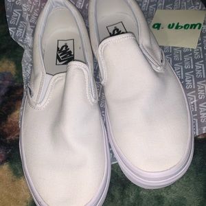 BRAND NEW, ALL-White Vans Size 7